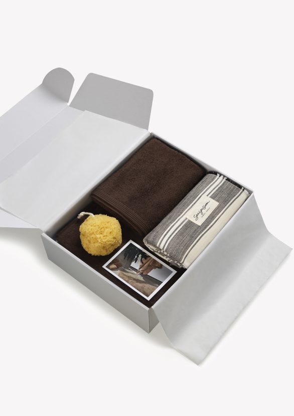 Classic Essentials Gift Box in Chocolate color