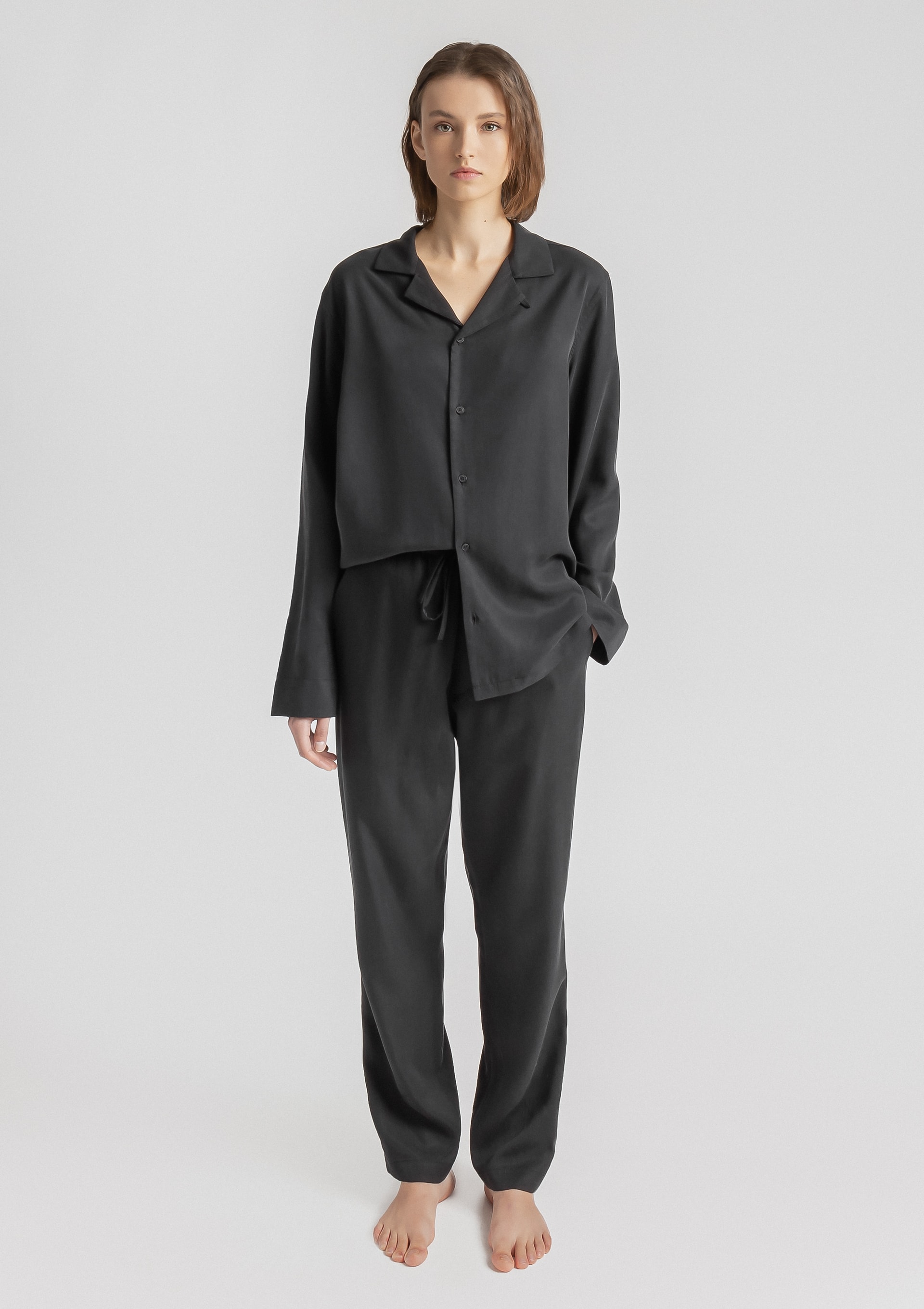 Lady L. Sleeve&Trousers - Black (a) Alma Tencel Unisex Long Sleeve Shirt - Black - Sea You Soon