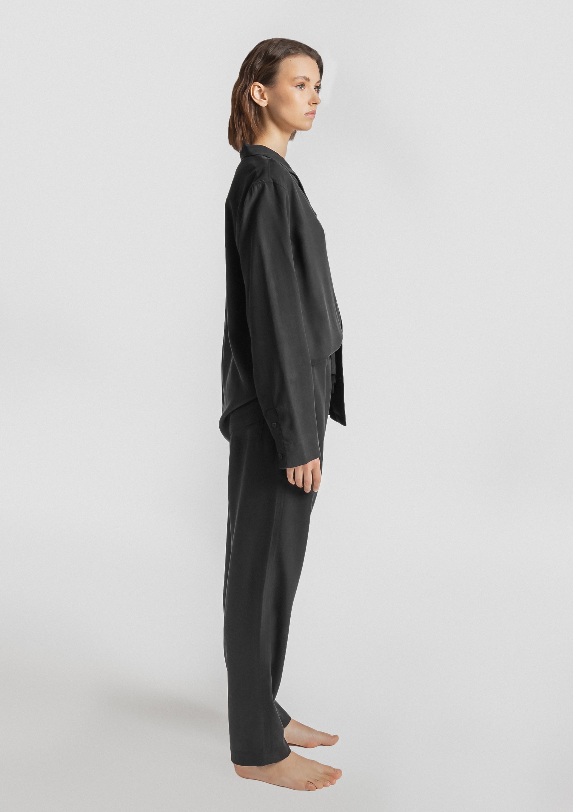 Lady L. Sleeve&Trousers - Black (b) Alma Tencel Unisex Long Sleeve Shirt - Black - Sea You Soon