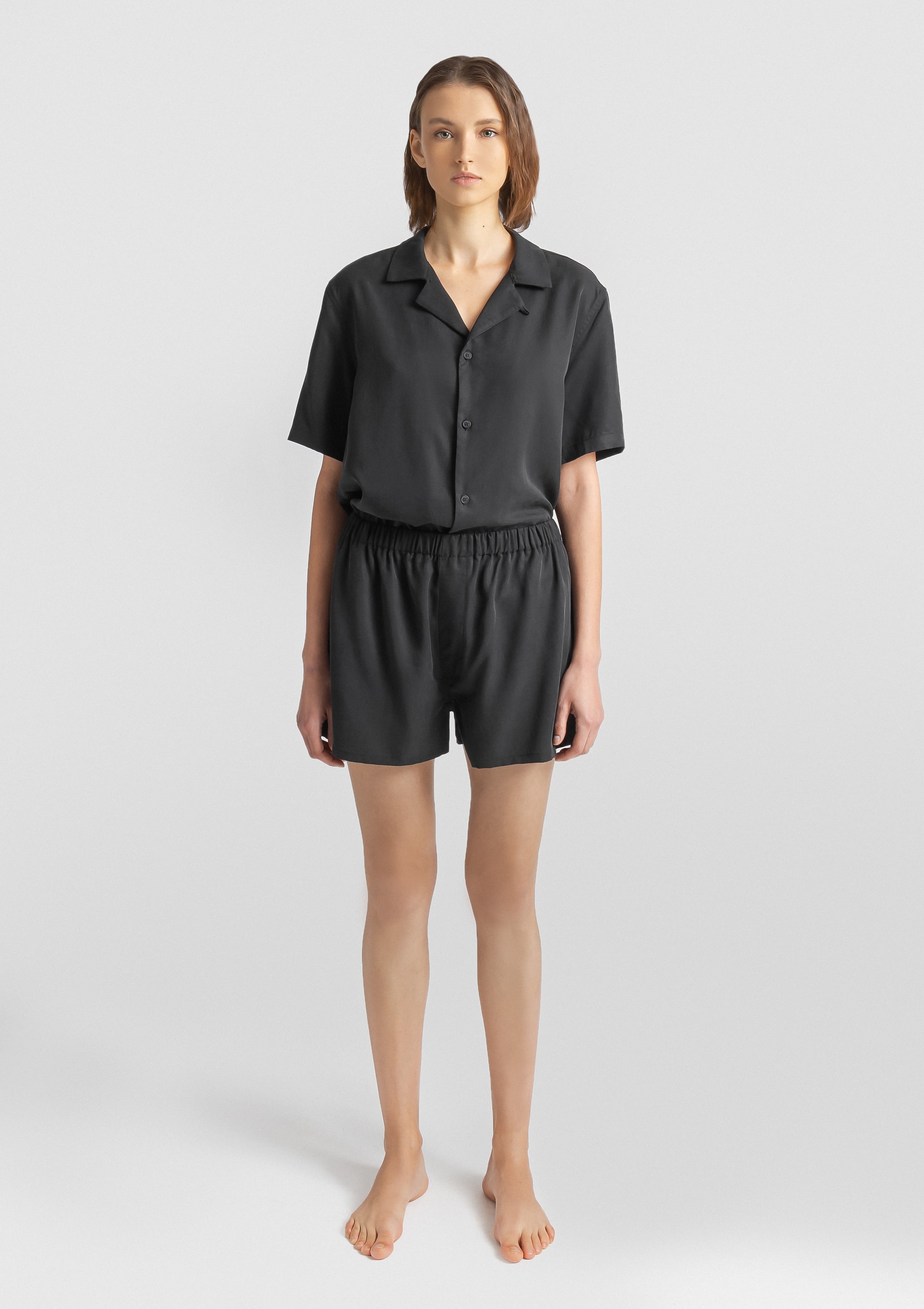 Lady S. Sleeve&Shorts - Black (a) Alma Tencel Unisex Short Sleeve Shirt - Black - Sea You Soon