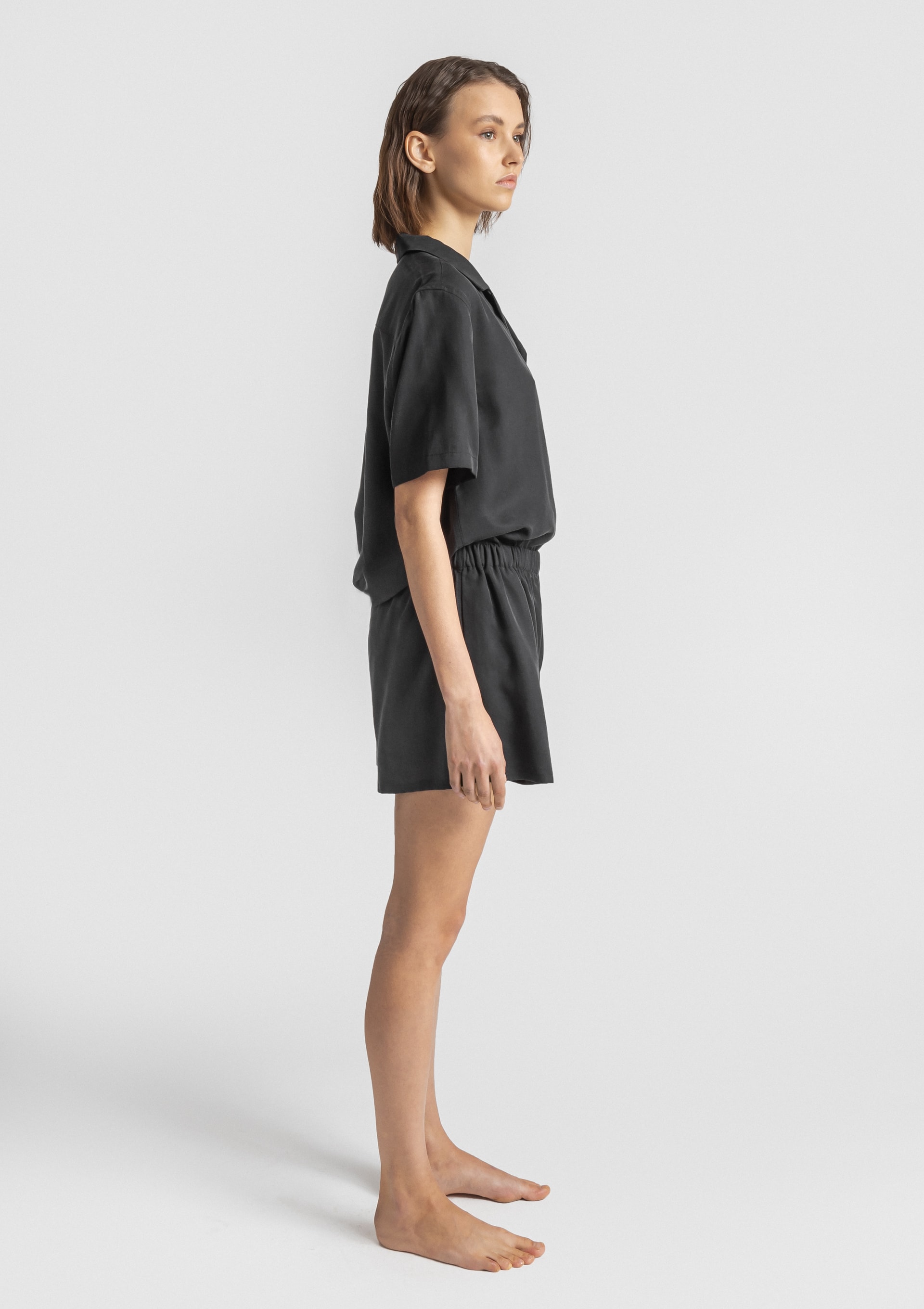 Lady S. Sleeve&Shorts - Black (b) Alma Tencel Unisex Short Sleeve Shirt - Black - Sea You Soon