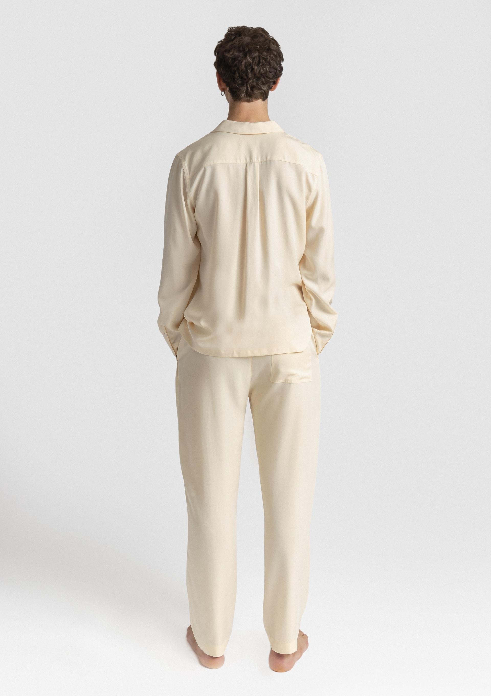 Man L. Sleeve&Trousers - Cream (c) Alma Tencel Unisex Long Sleeve Shirt - Cream - Sea You Soon