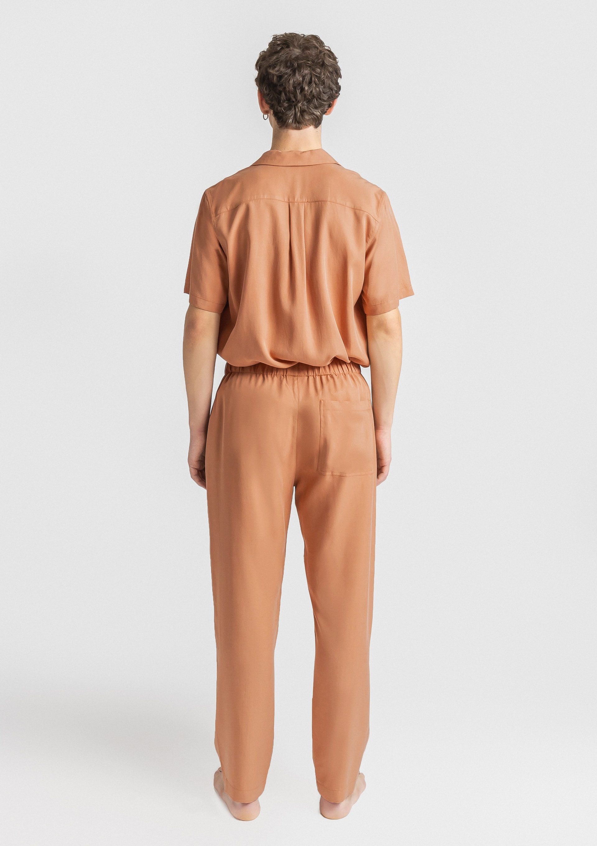 Man S. Sleeve&Trousers - Nude (c) Alma Tencel Unisex Short Sleeve Shirt - Nude - Sea You Soon