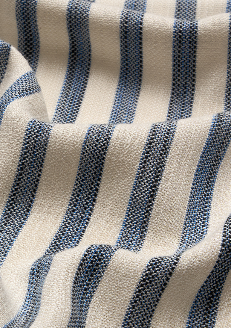 Tinetto-beach-towel-Sapphire-Blue (c) Tinetto TENCEL™ Towel - Sapphire Blue - Sea You Soon