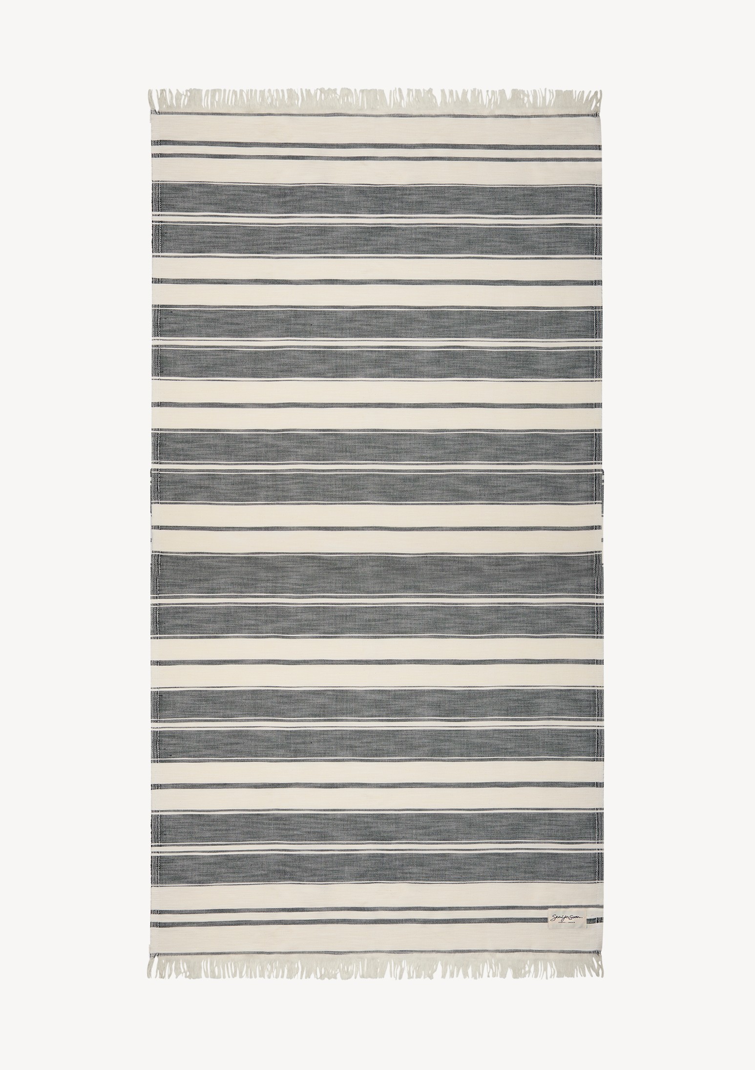 seayousoon_16_01_6465_ Capra TENCEL™ Towel - Black - Sea You Soon