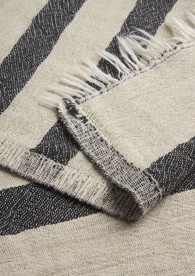 baia-linen-beach-towel-black (c) Baia Linen Towel - Black - Sea You Soon