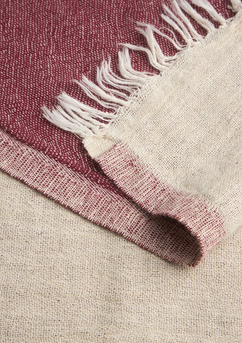 mare-linen-beach-towel-burgundy (c) Mare Linen Towel - Burgundy - Sea You Soon