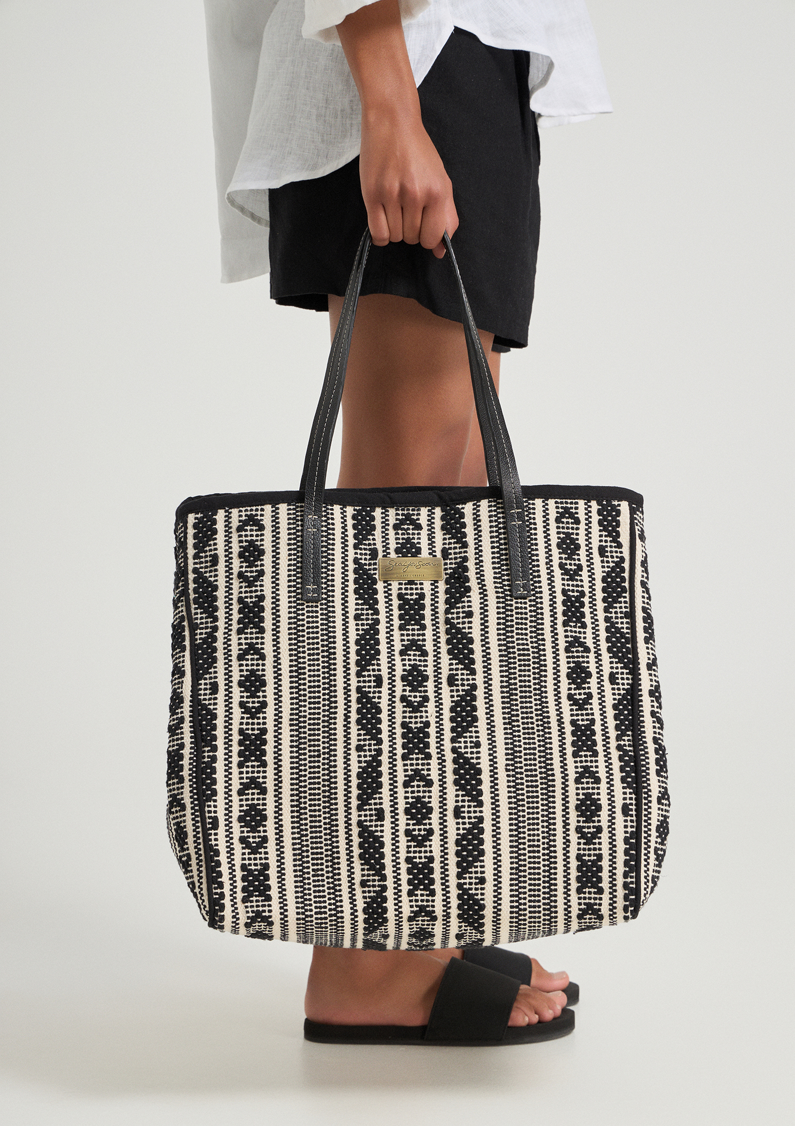 Gabie Tote Bag Black - Sea You Soon
