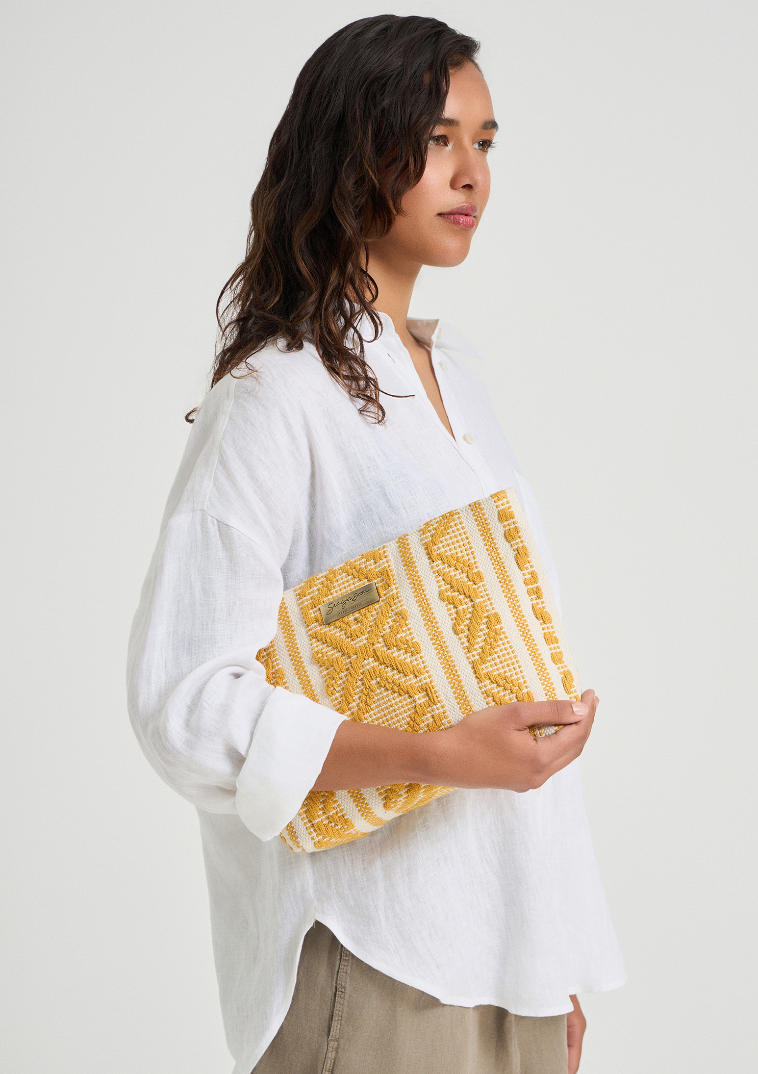 Evoto Sorrento midi clutch Mustard - Sea You Soon