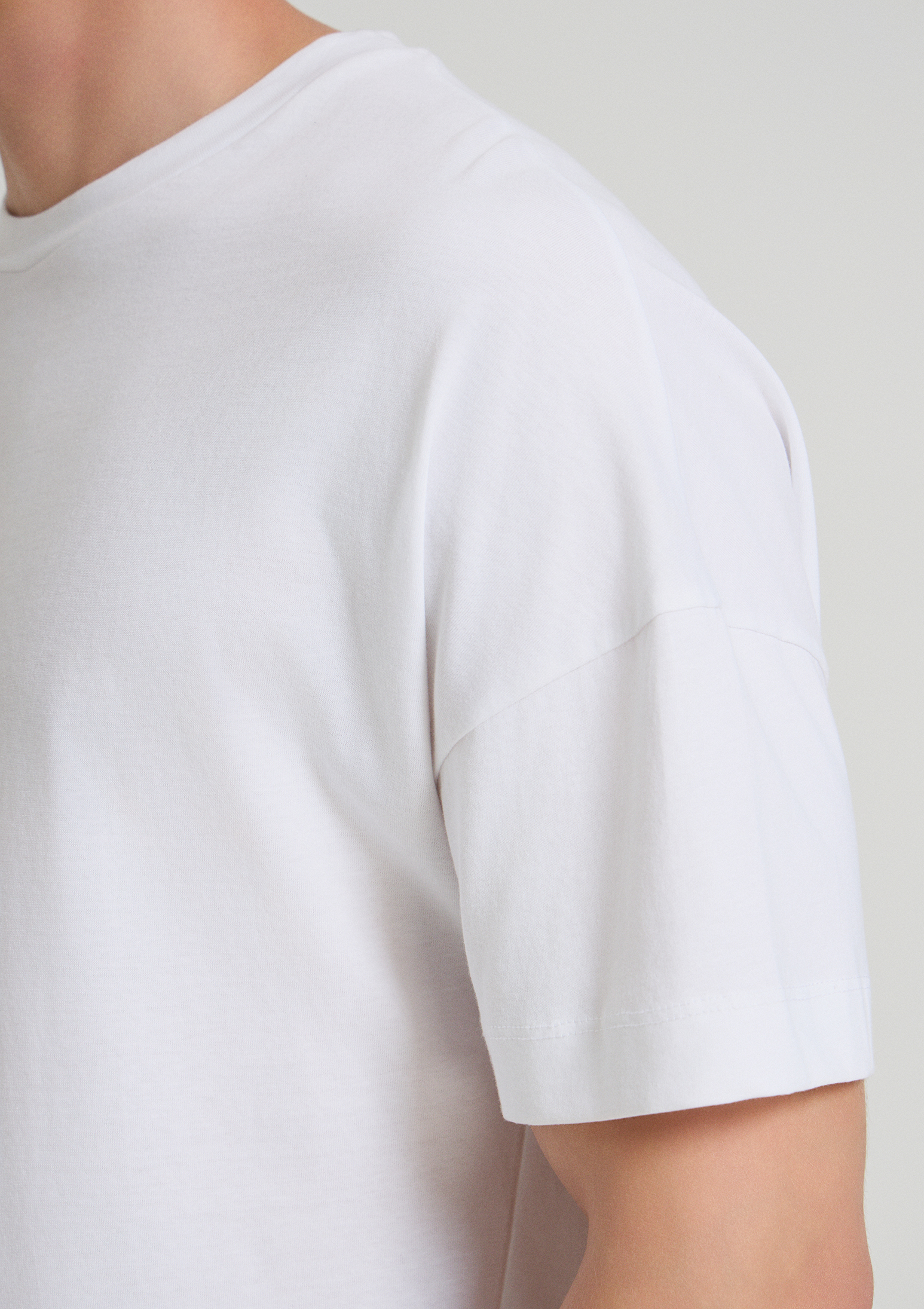 Evoto Viello Relaxed Cotton T-Shirt White - Sea You Soon