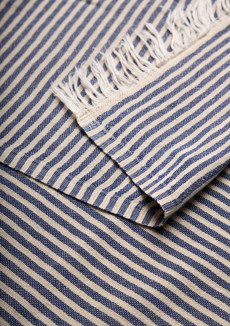 Gorgona-linen-beach-towel-navy-blue (d) Gorgona Linen Towel - Navy Blue - Sea You Soon