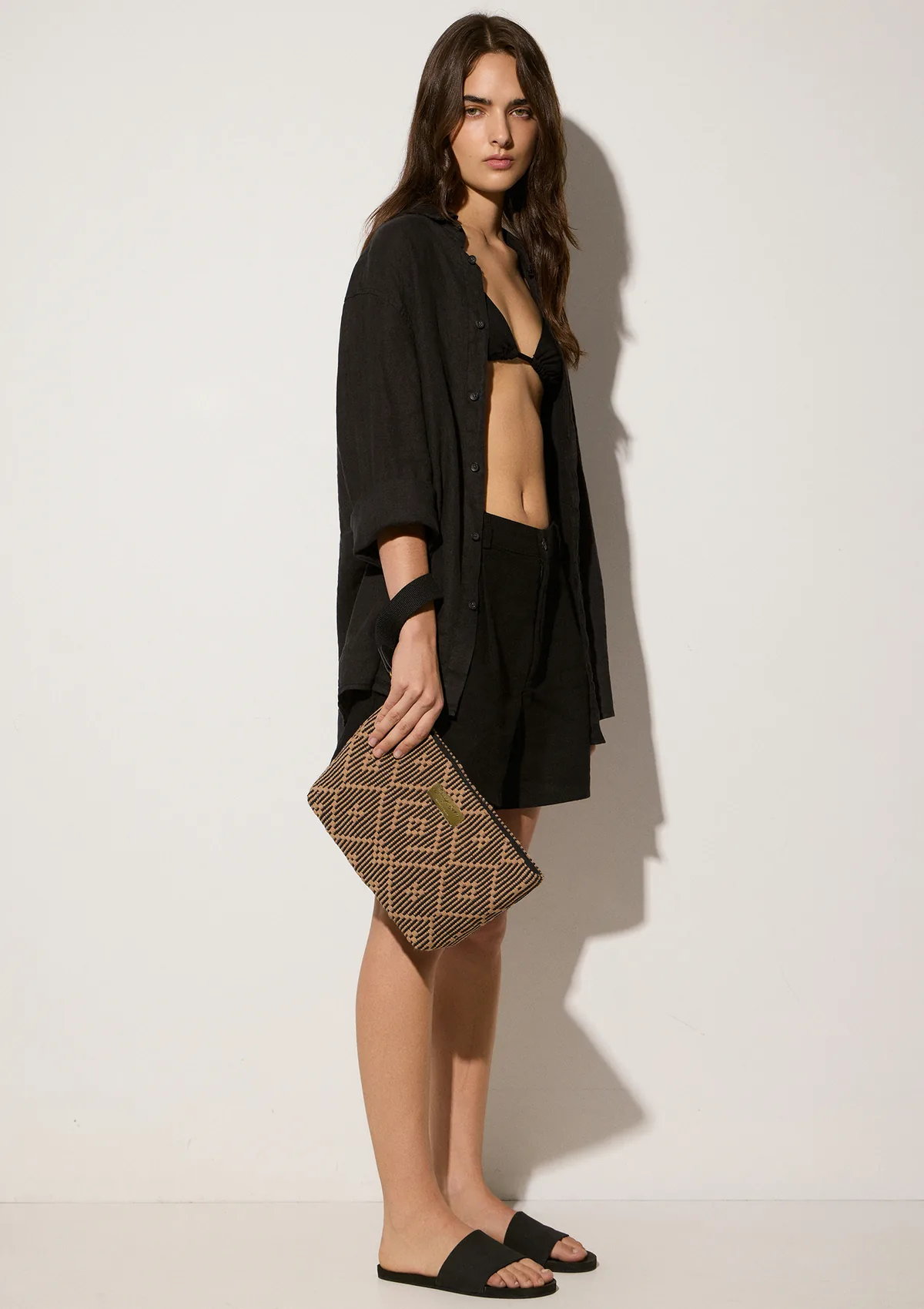 duomo-cotton-midi-clutch-coco-mocha-lifestyle-front Duomo Clutch - Mocha - Sea You Soon