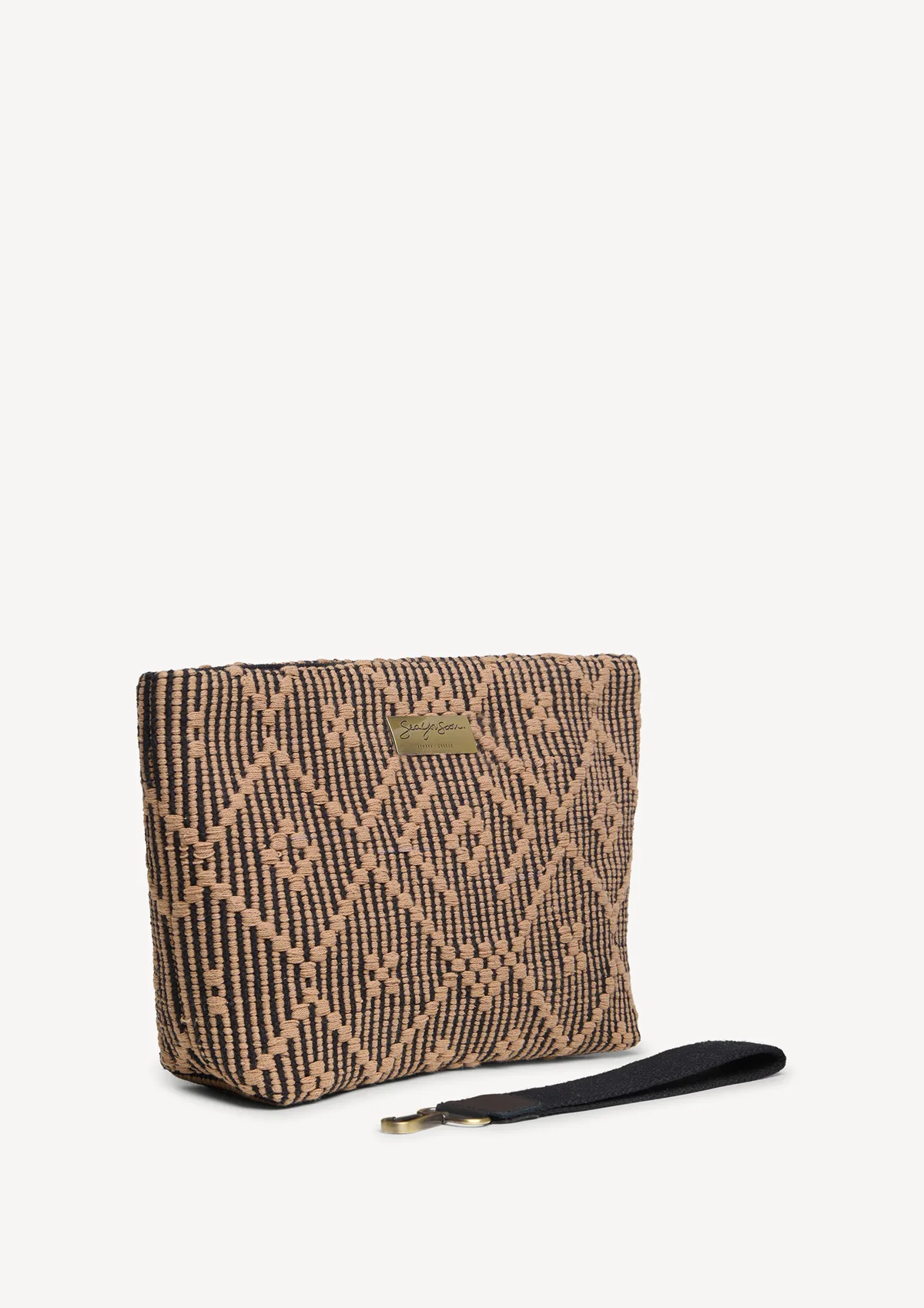duomo-cotton-midi-clutch-coco-mocha-lifestyle-side Duomo Clutch - Mocha - Sea You Soon