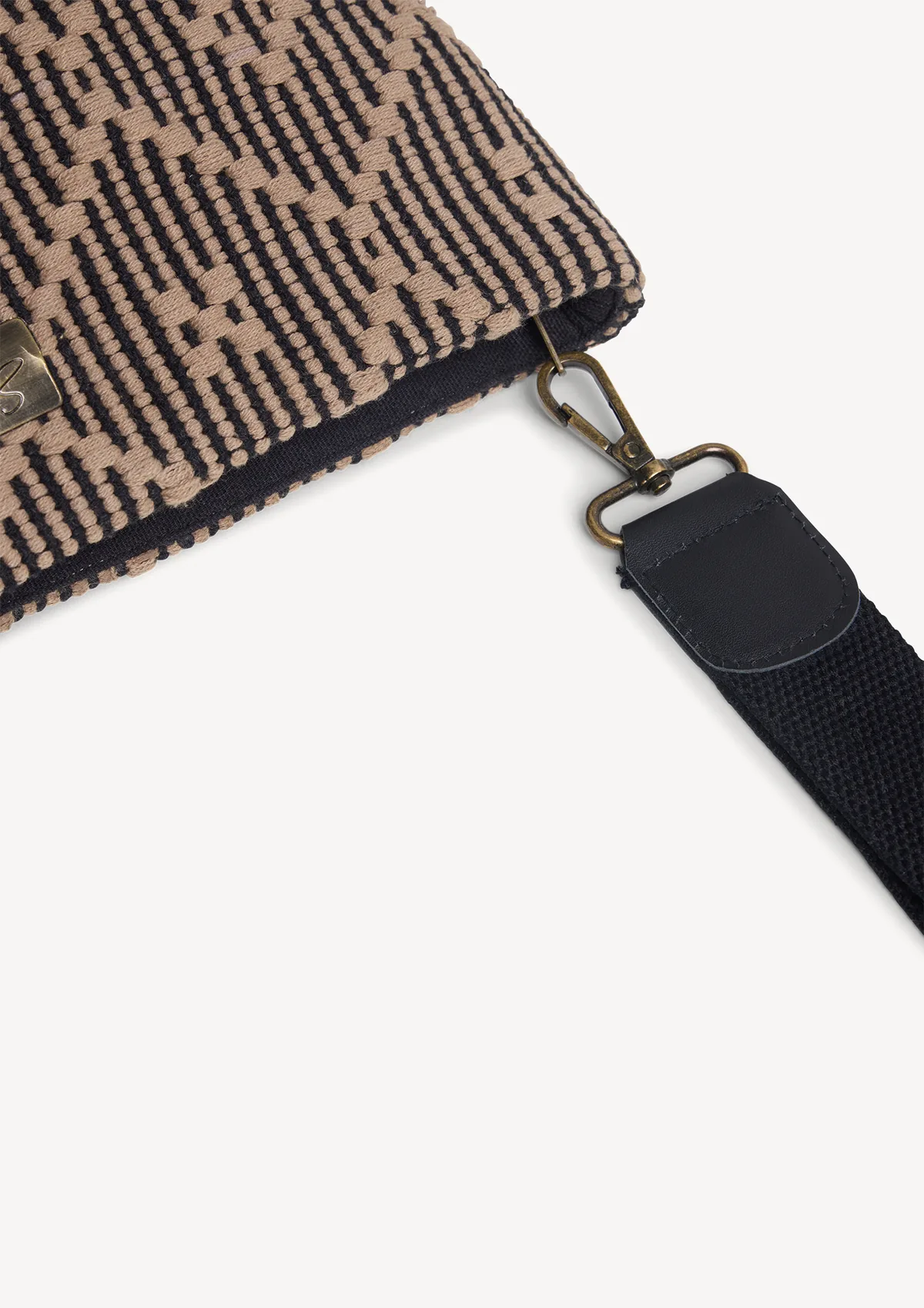 duomo-cotton-midi-clutch-coco-mocha-on-model Duomo Clutch - Mocha - Sea You Soon