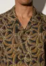 pekan-tencel-shirt-mocha-detail Pekan short sleeve shirt in Mocha showing TENCEL™ texture and hardware detail