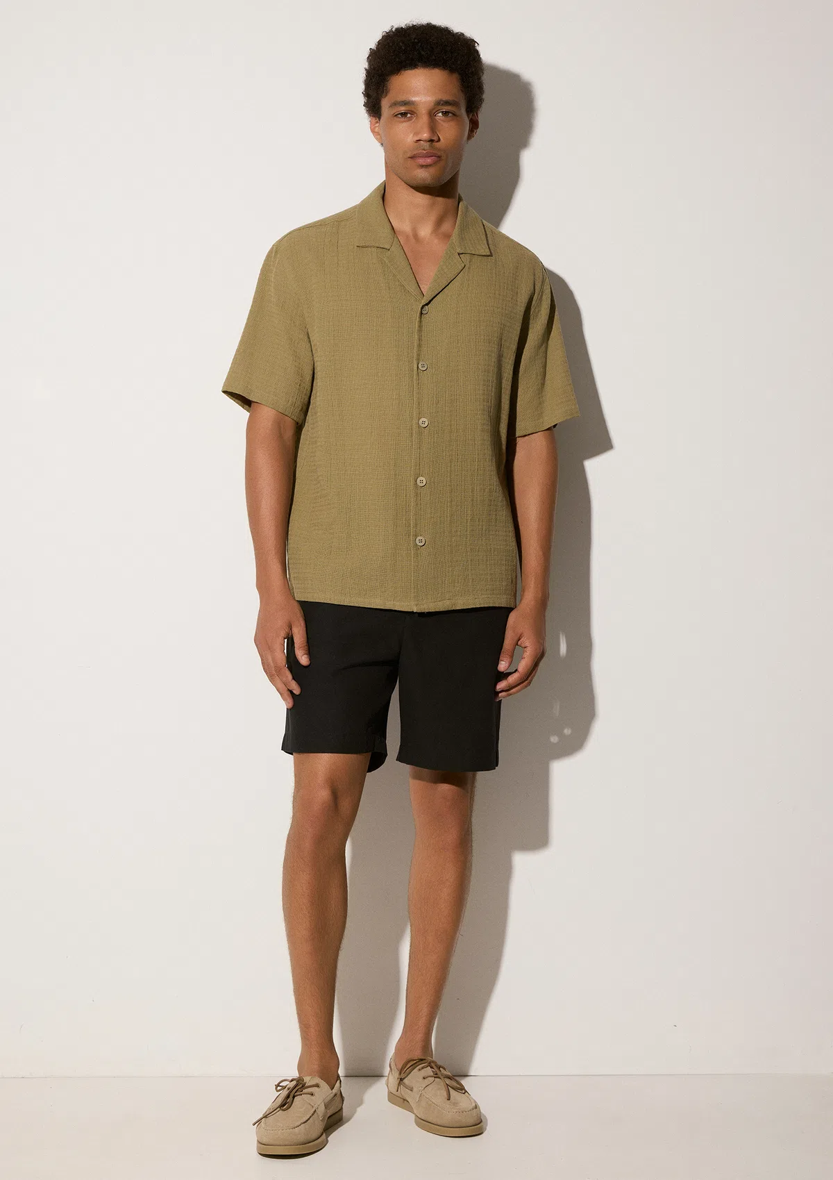sanona-cotton-shirt-khaki-lifestyle-front Sanona Short Sleeve Shirt - Khaki - Sea You Soon