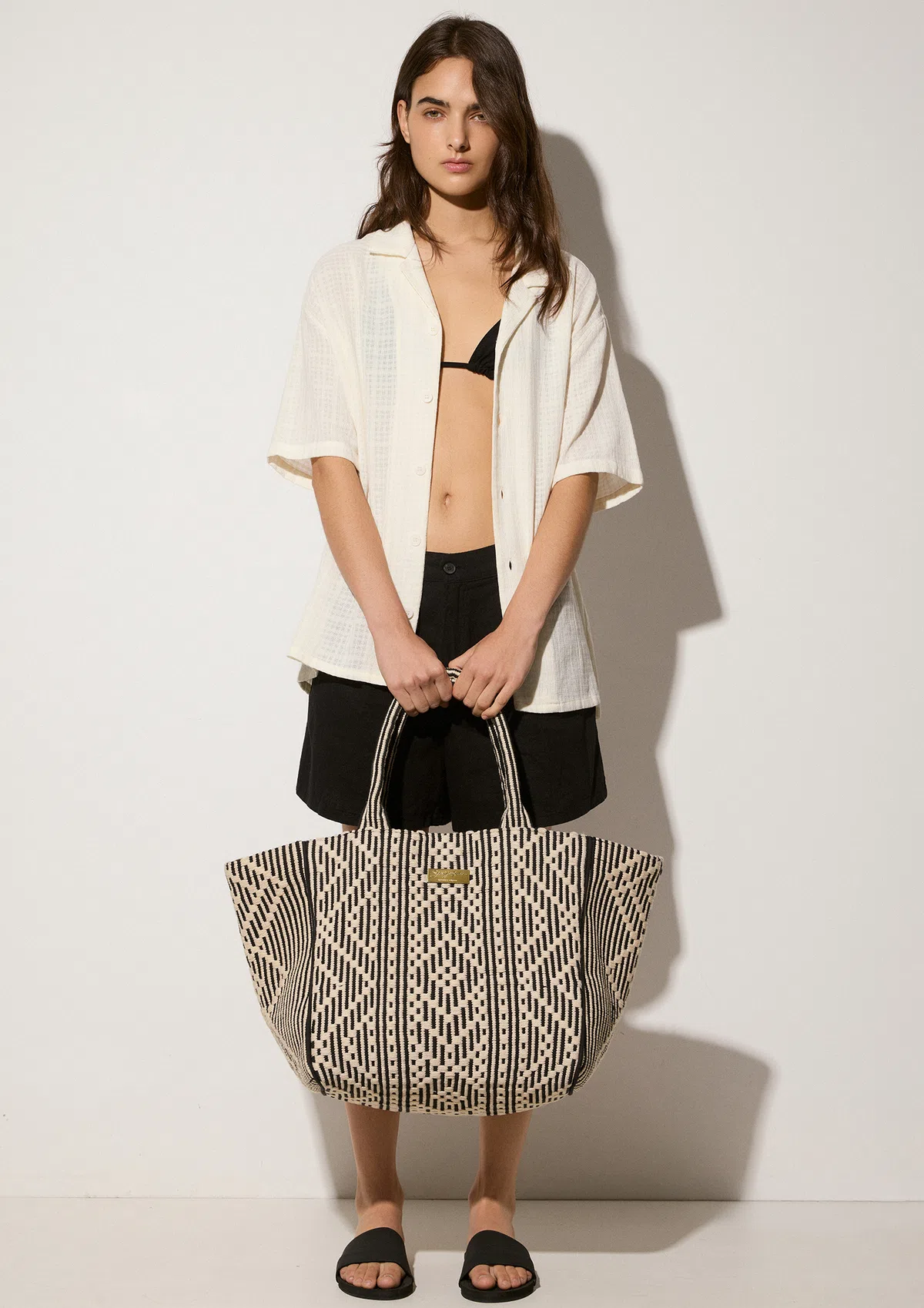 toledo-cotton-beach-tote-black-lifestyle-front Toledo Tote Bag - Black - Sea You Soon